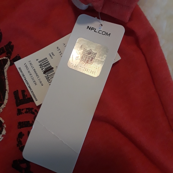 NWT NFL Atlanta Falcons Sz M V-neck Team Apparel - Picture 9 of 9